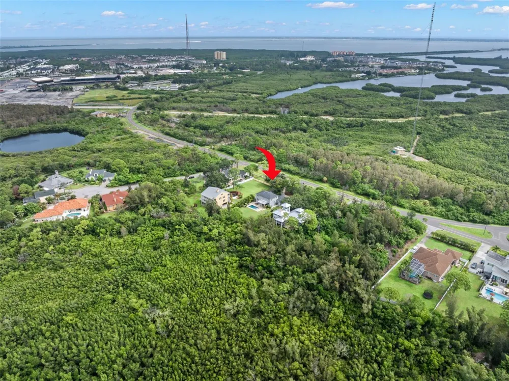 9240 SAN MARTIN BOULEVARD NE St Petersburg, FL 33702