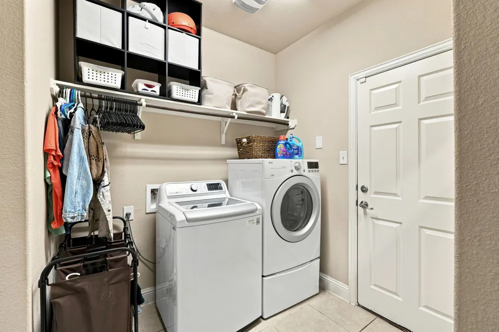3237 Hidalgo Loop Round Rock, TX 78665