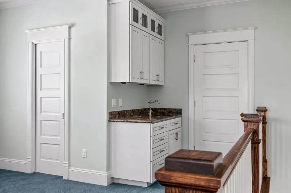 1800 Brackenridge Street Austin, TX 78704
