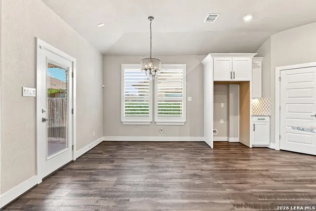 24203 Dante Circle San Antonio, TX 78261