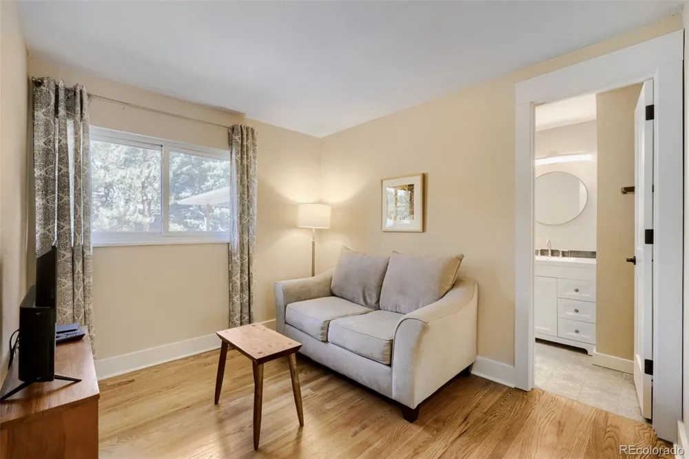 2722 S Quay Way Denver, CO 80227