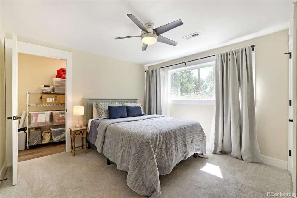 2722 S Quay Way Denver, CO 80227