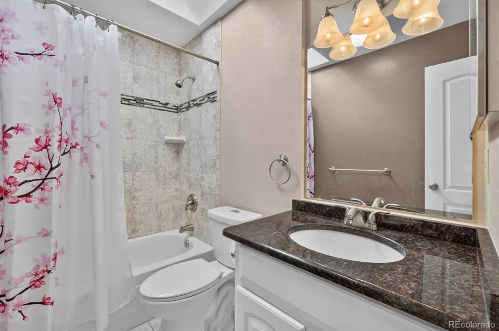 6235 W 68th Circle Arvada, CO 80003
