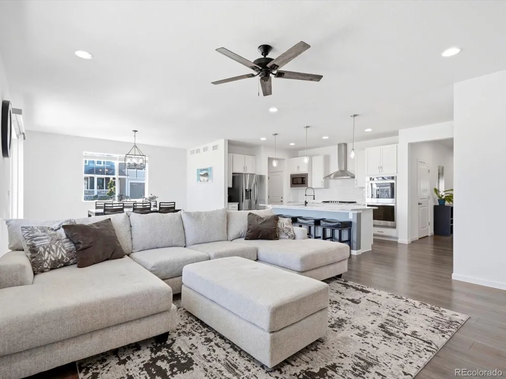 1082 E Hopkins Drive Elizabeth, CO 80107