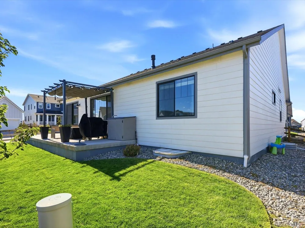1082 E Hopkins Drive Elizabeth, CO 80107