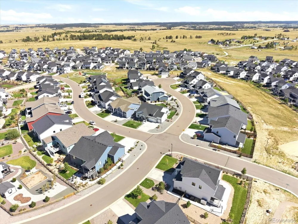 1082 E Hopkins Drive Elizabeth, CO 80107