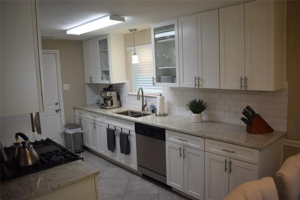 5742 Southminster Drive Houston, TX 77035