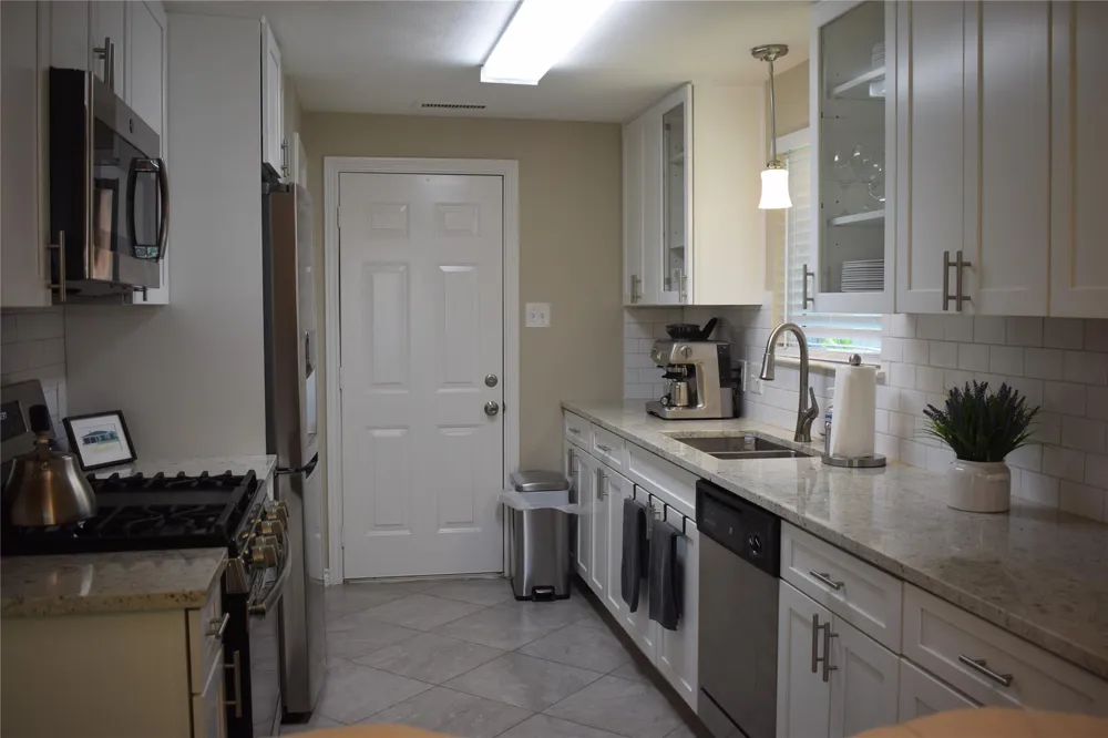 5742 Southminster Drive Houston, TX 77035