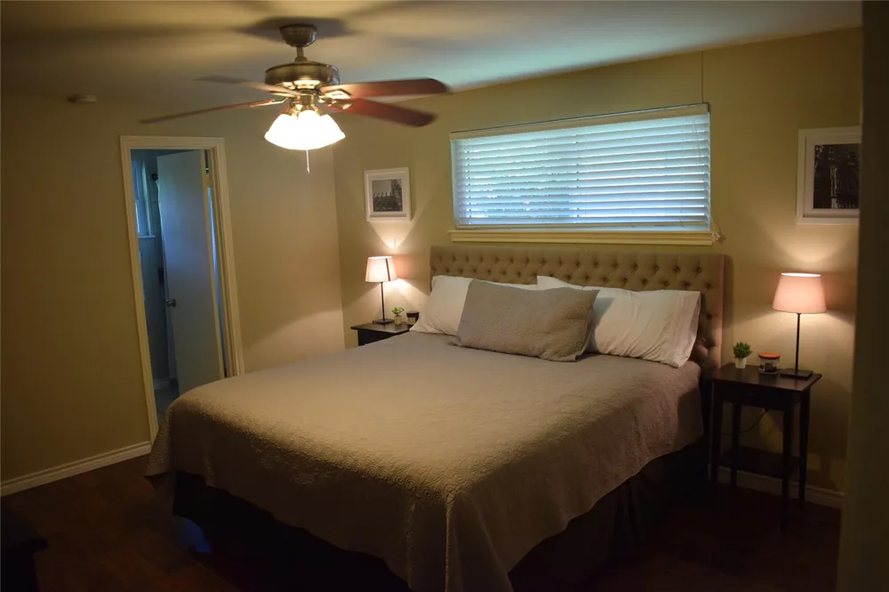 5742 Southminster Drive Houston, TX 77035