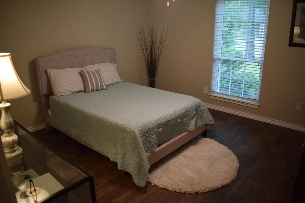 5742 Southminster Drive Houston, TX 77035