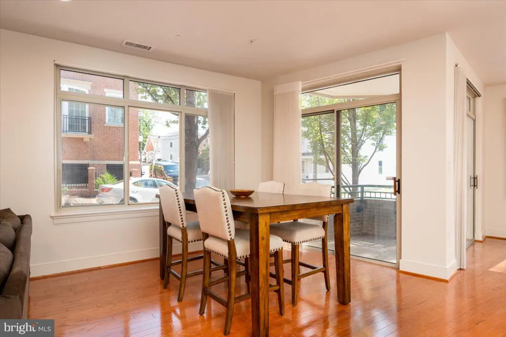 66 FRANKLIN STREET #102 Annapolis, MD 21401