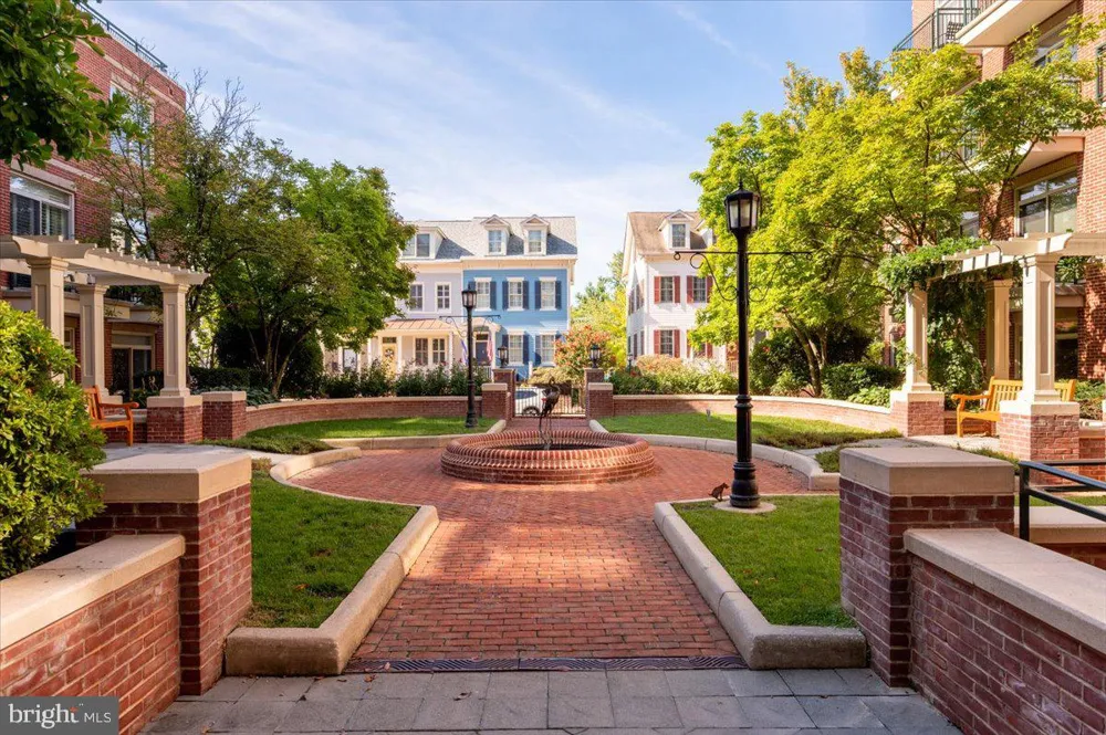 66 FRANKLIN STREET #102 Annapolis, MD 21401
