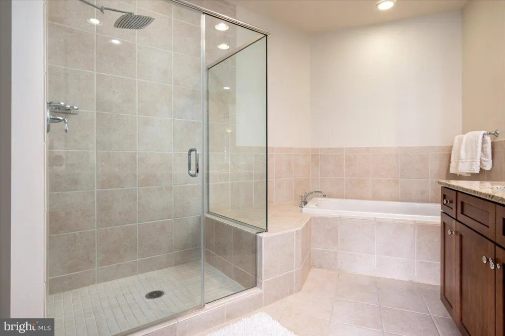 66 FRANKLIN STREET #102 Annapolis, MD 21401