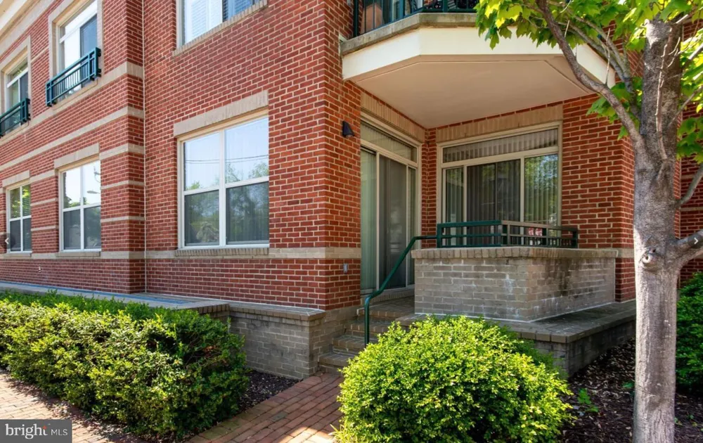 66 FRANKLIN STREET #102 Annapolis, MD 21401
