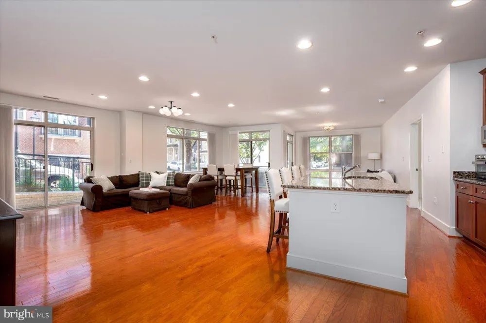 66 FRANKLIN STREET #102 Annapolis, MD 21401