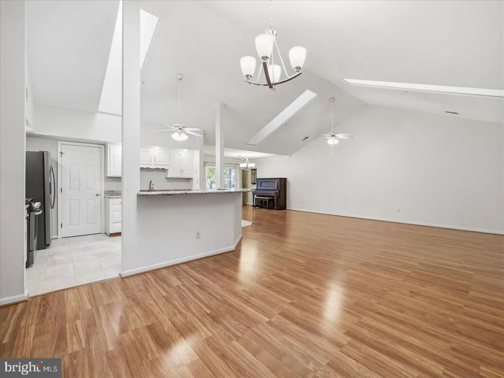 1604 LANGLEY DRIVE Hagerstown, MD 21740