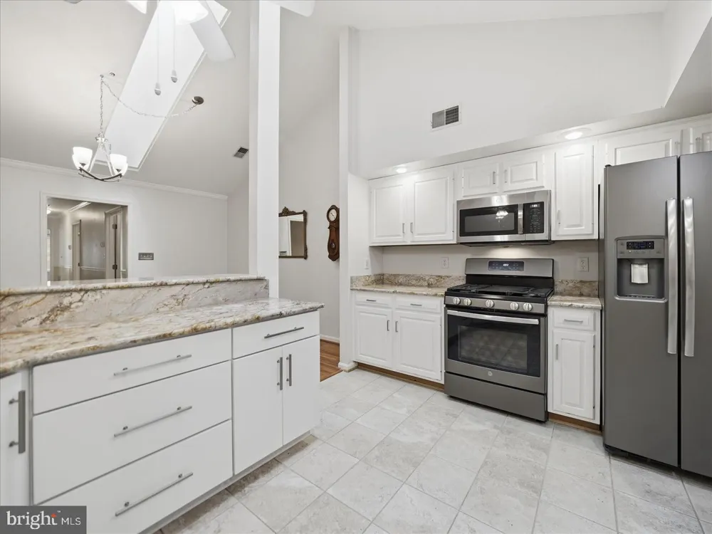 1604 LANGLEY DRIVE Hagerstown, MD 21740