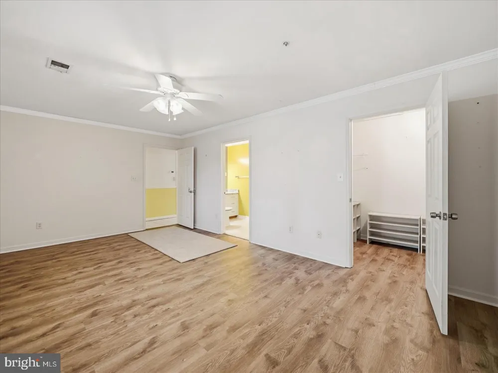 1604 LANGLEY DRIVE Hagerstown, MD 21740