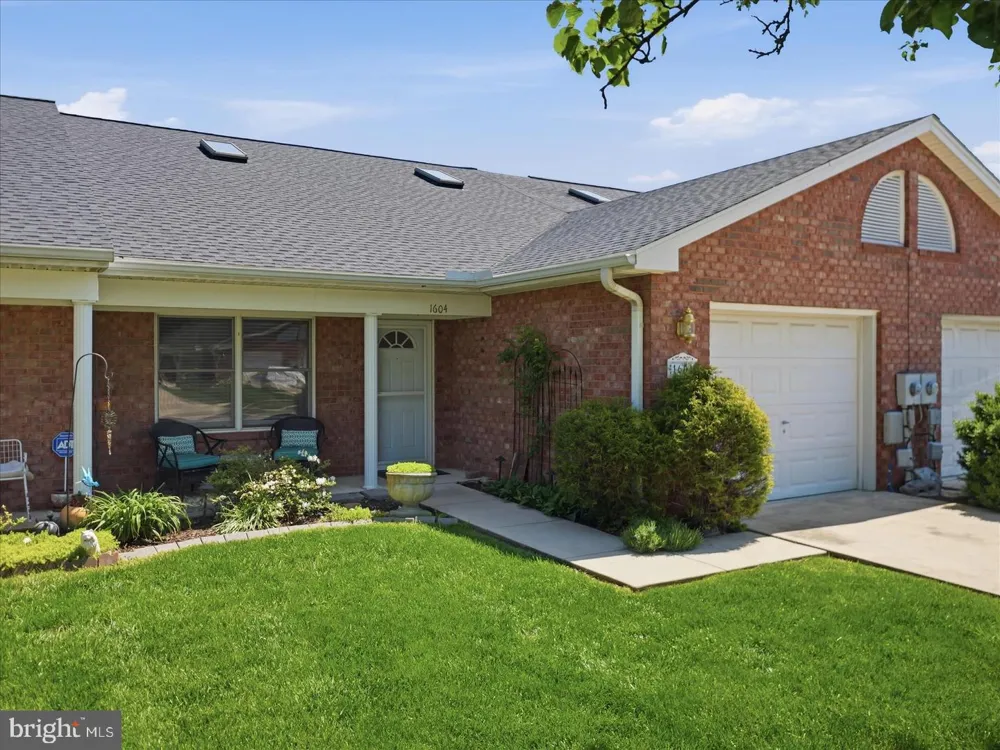1604 LANGLEY DRIVE Hagerstown, MD 21740