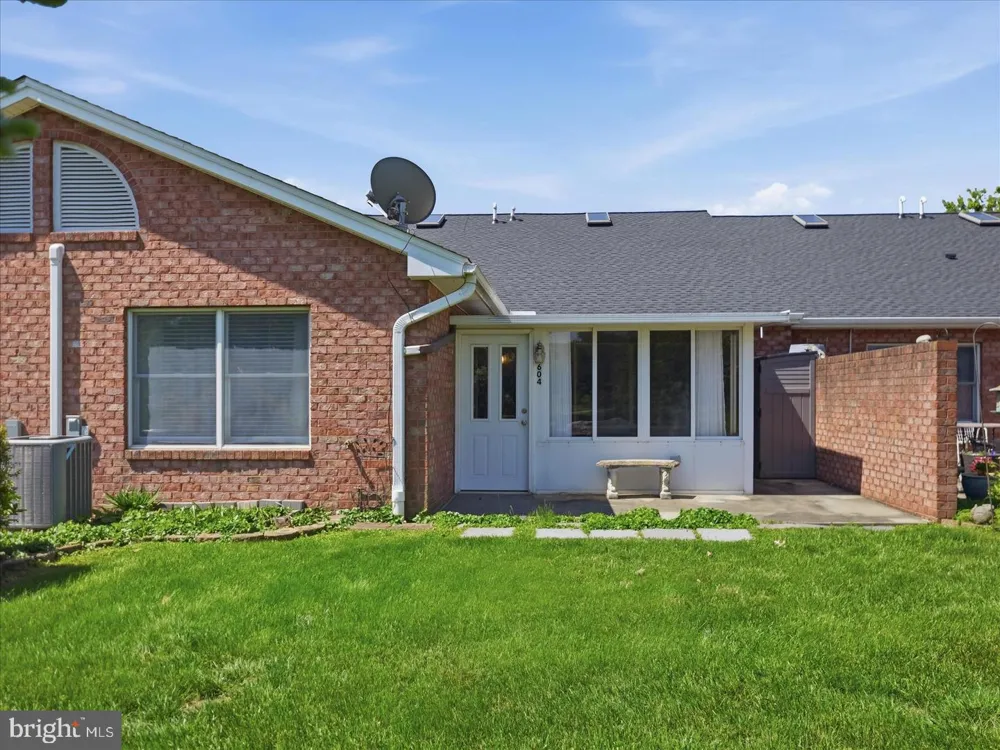 1604 LANGLEY DRIVE Hagerstown, MD 21740