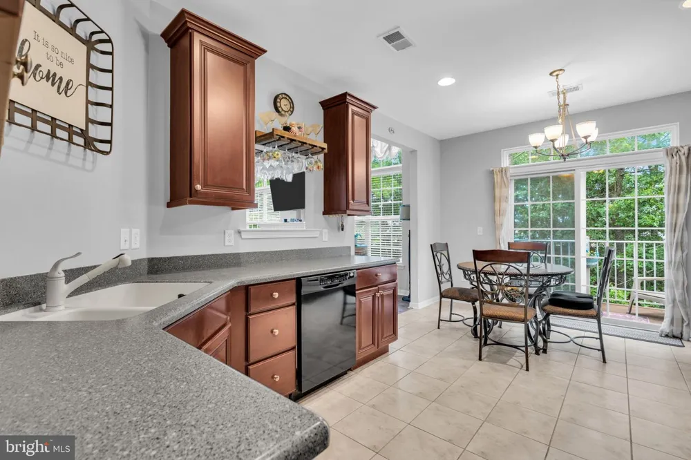 90 BRYCE LANE #911 Manahawkin, NJ 08050