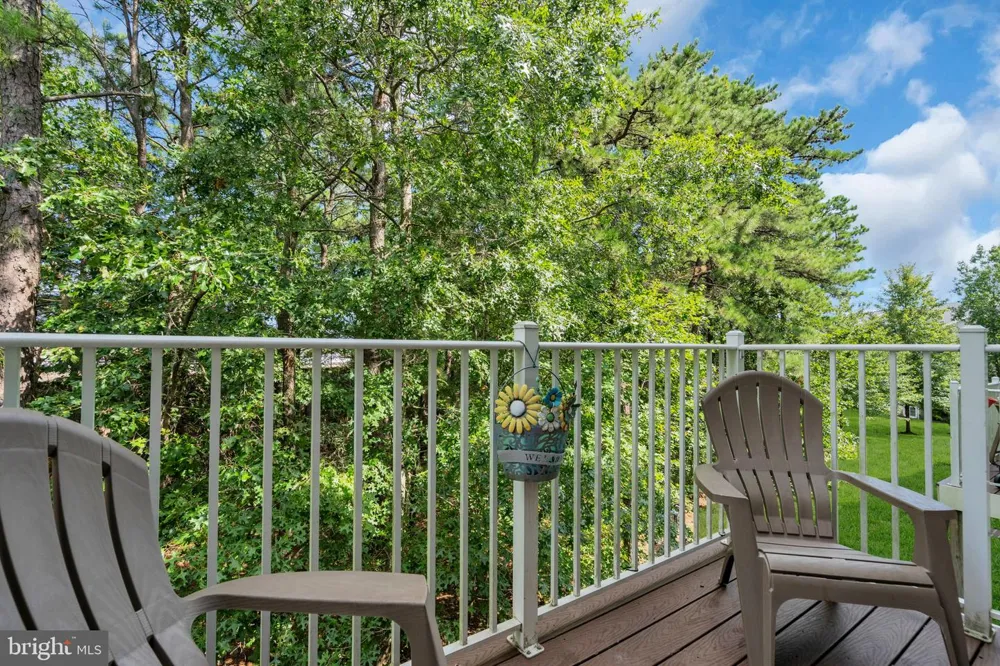 90 BRYCE LANE #911 Manahawkin, NJ 08050