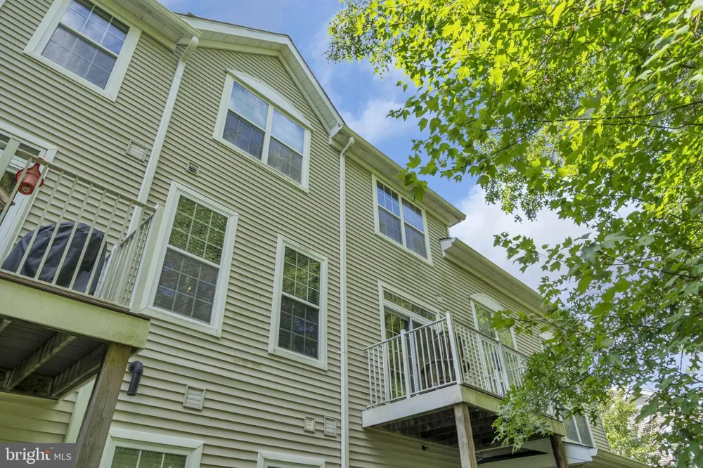 90 BRYCE LANE #911 Manahawkin, NJ 08050