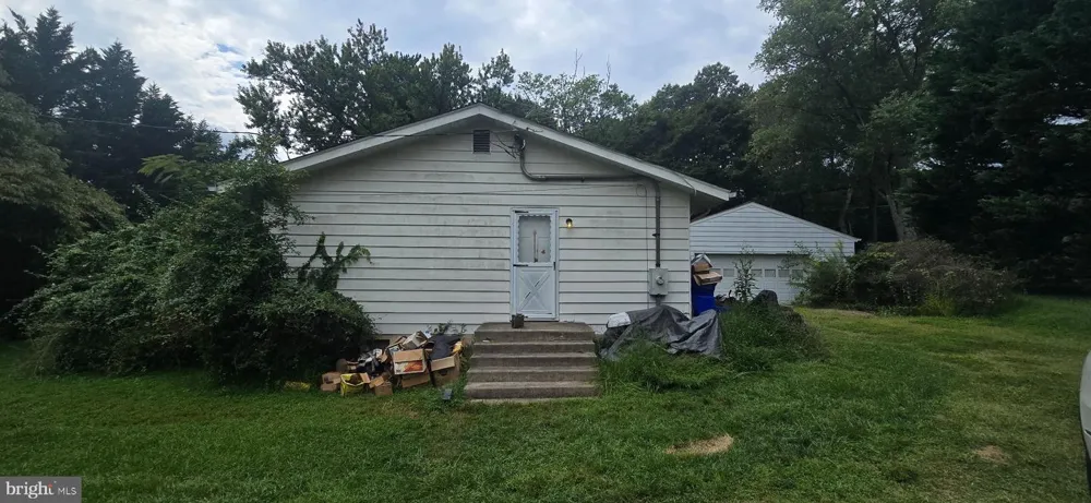 15513 SENECA ROAD Germantown, MD 20874