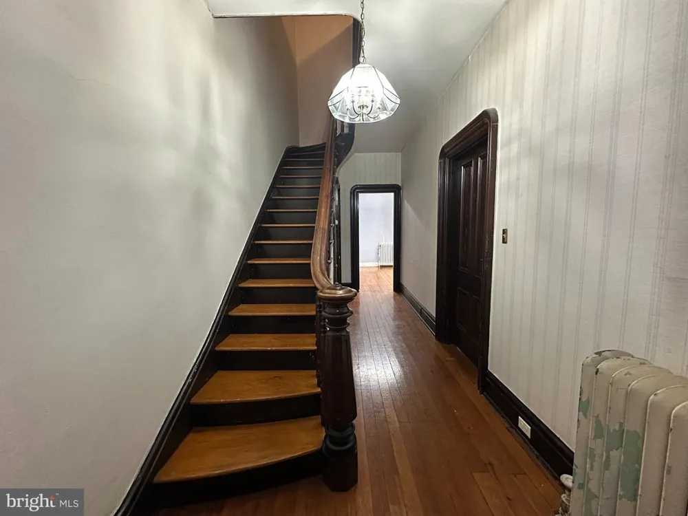 32 E BALTIMORE STREET Greencastle, PA 17225