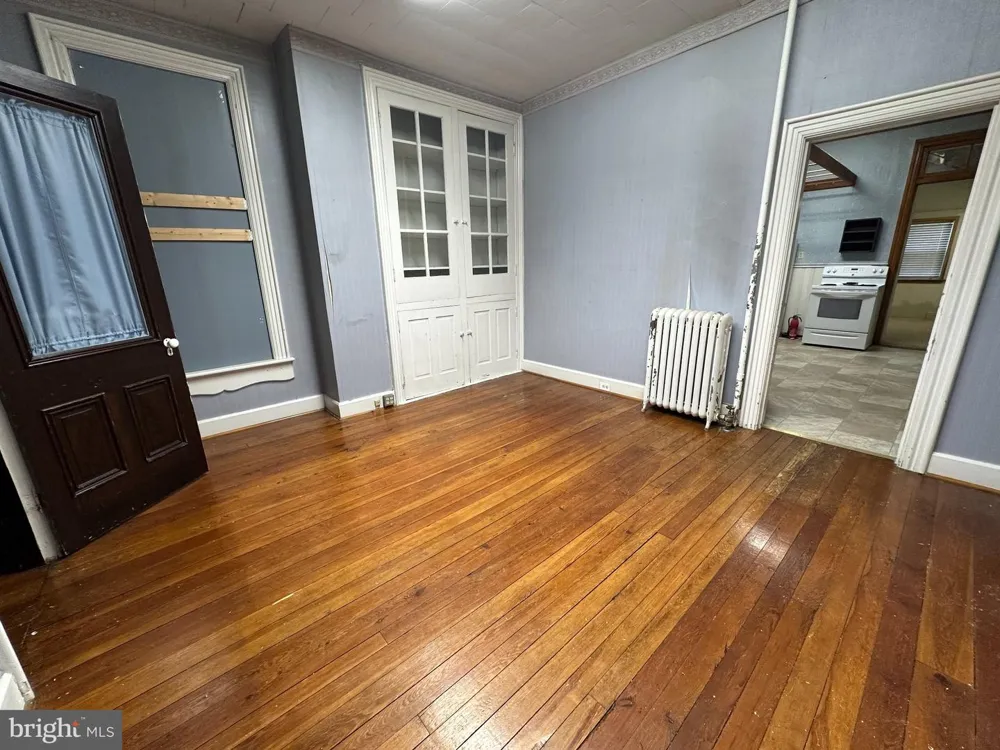 32 E BALTIMORE STREET Greencastle, PA 17225