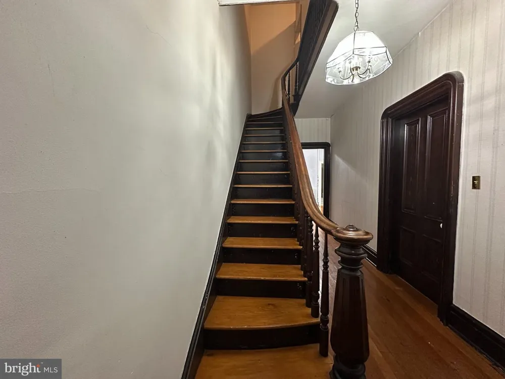 32 E BALTIMORE STREET Greencastle, PA 17225