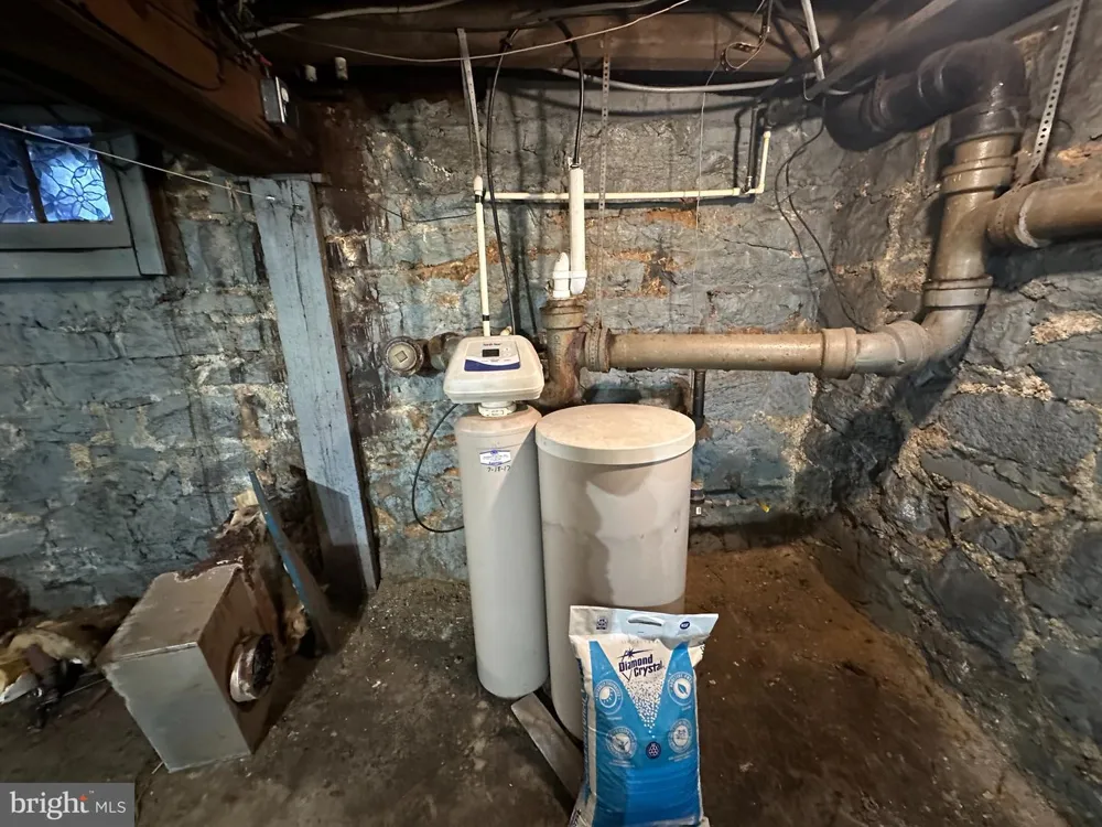 32 E BALTIMORE STREET Greencastle, PA 17225