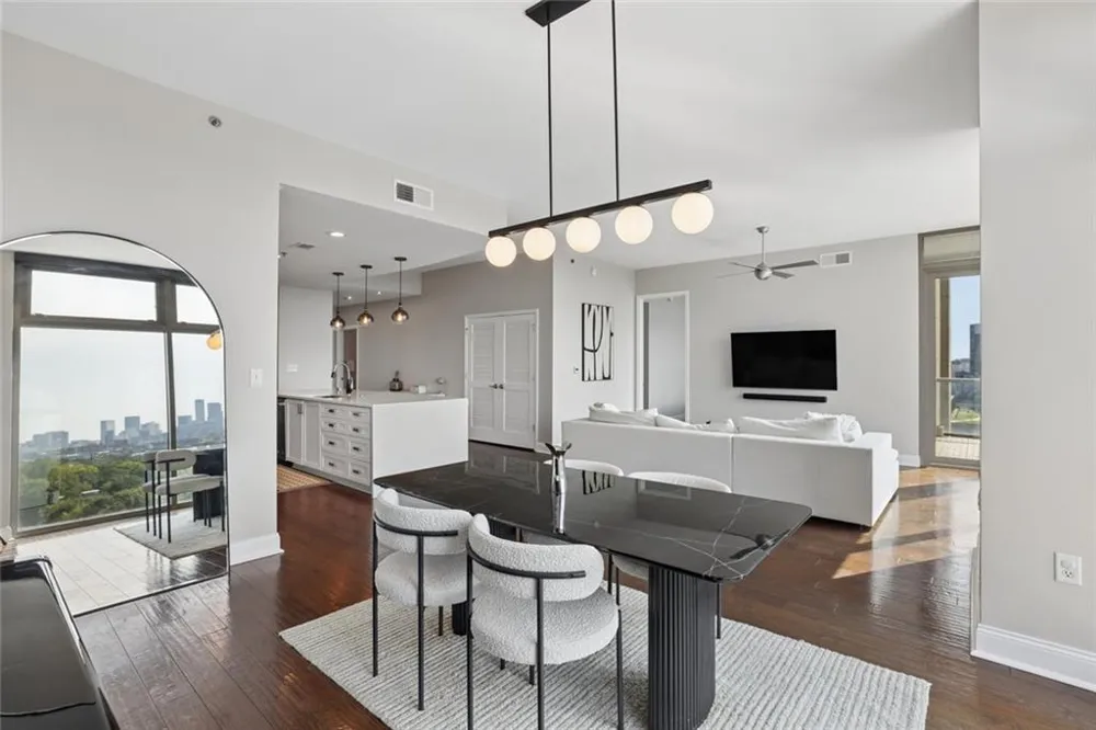 270 17th Street NW #1403 Atlanta, GA 30363