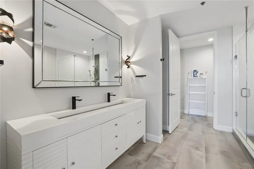 270 17th Street NW #1403 Atlanta, GA 30363
