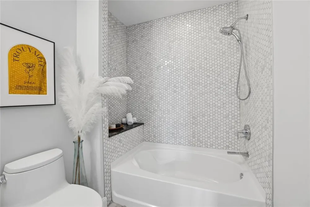 270 17th Street NW #1403 Atlanta, GA 30363