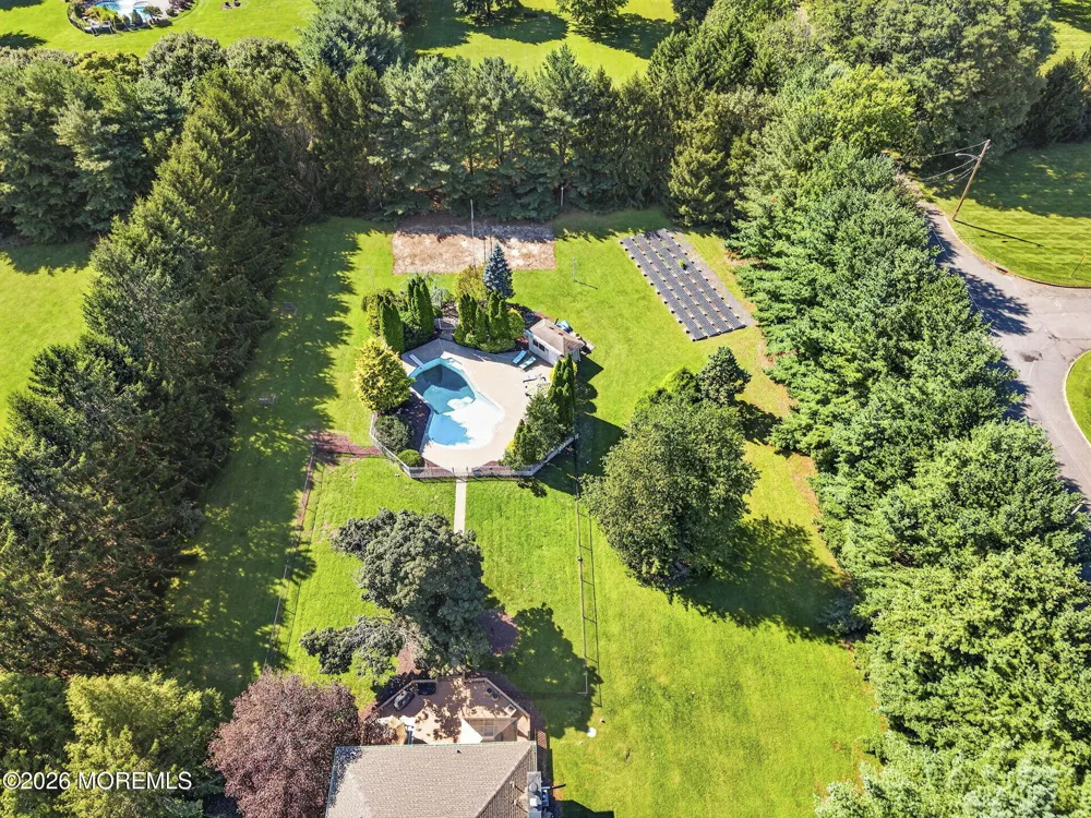 25 Tall Woods Drive Manalapan, NJ 07726