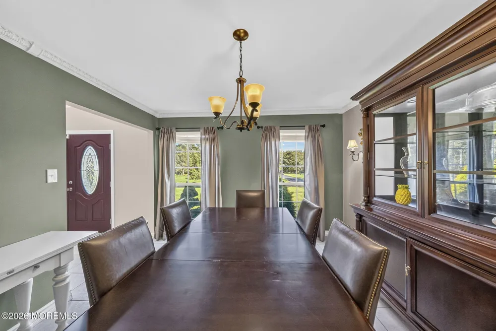 25 Tall Woods Drive Manalapan, NJ 07726