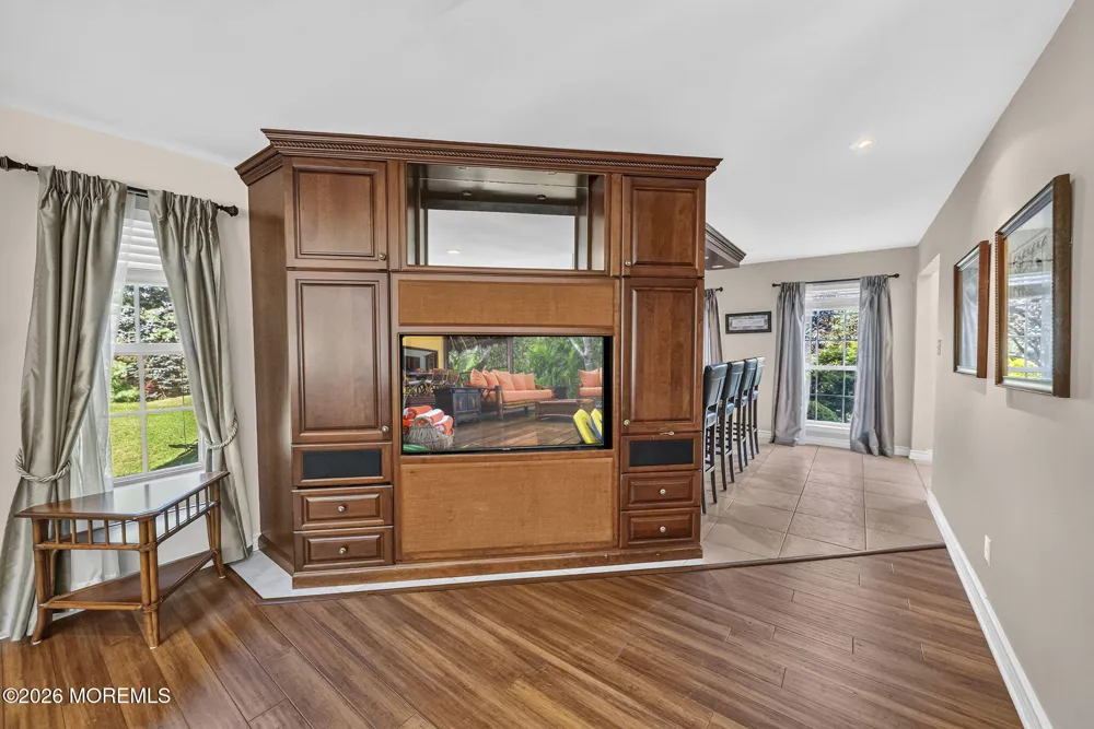 25 Tall Woods Drive Manalapan, NJ 07726