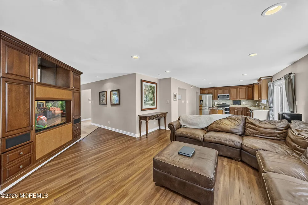 25 Tall Woods Drive Manalapan, NJ 07726