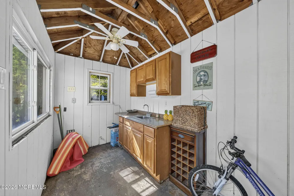 25 Tall Woods Drive Manalapan, NJ 07726