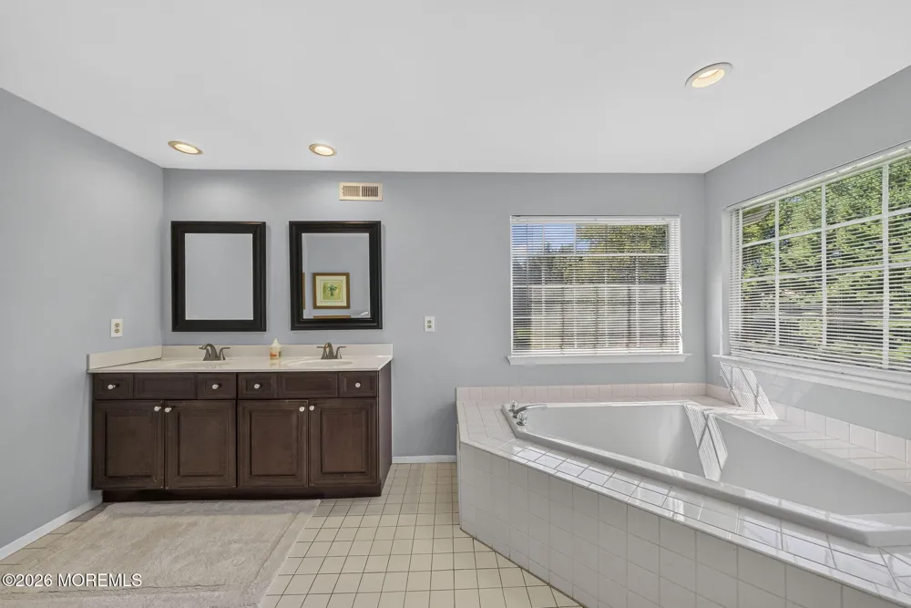 25 Tall Woods Drive Manalapan, NJ 07726