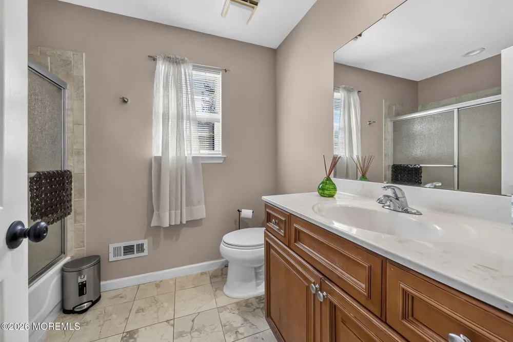 25 Tall Woods Drive Manalapan, NJ 07726