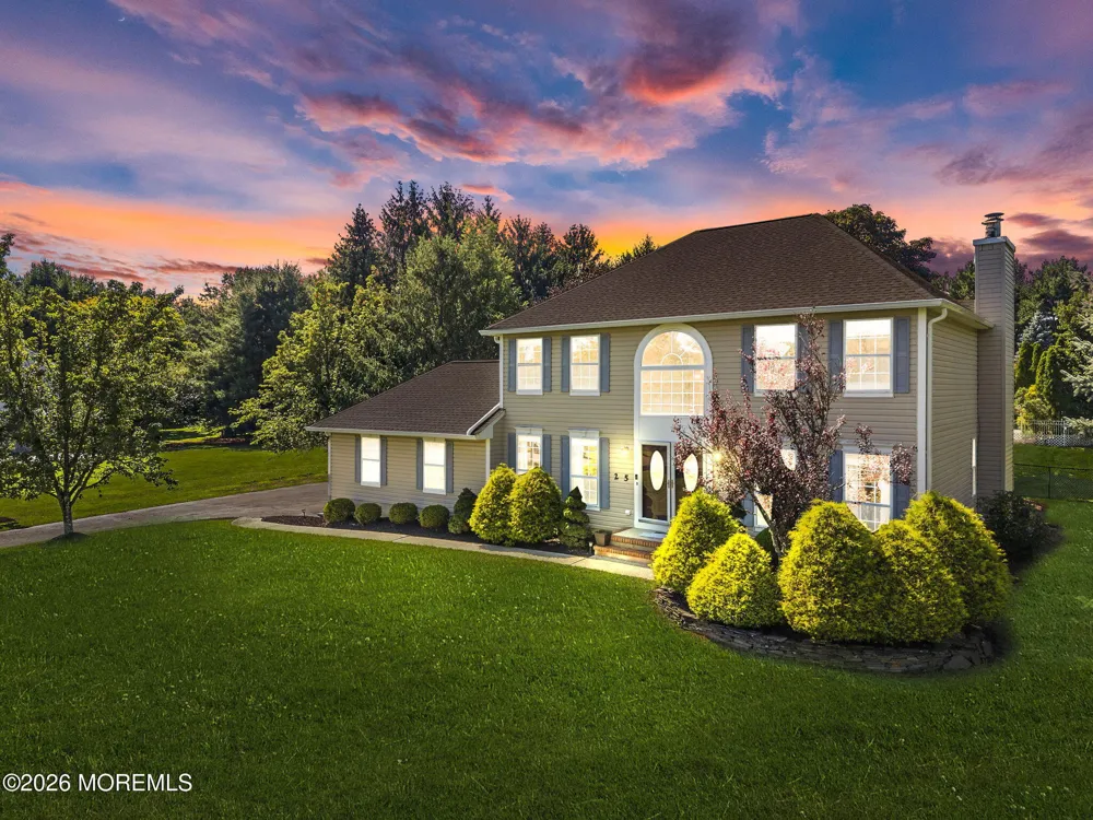 25 Tall Woods Drive Manalapan, NJ 07726