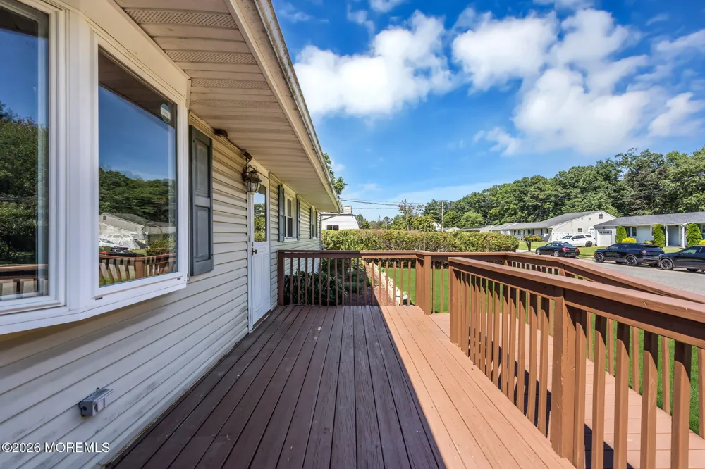 12 Carol Lane Howell, NJ 07731