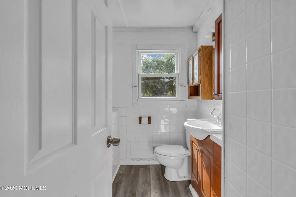 12 Carol Lane Howell, NJ 07731