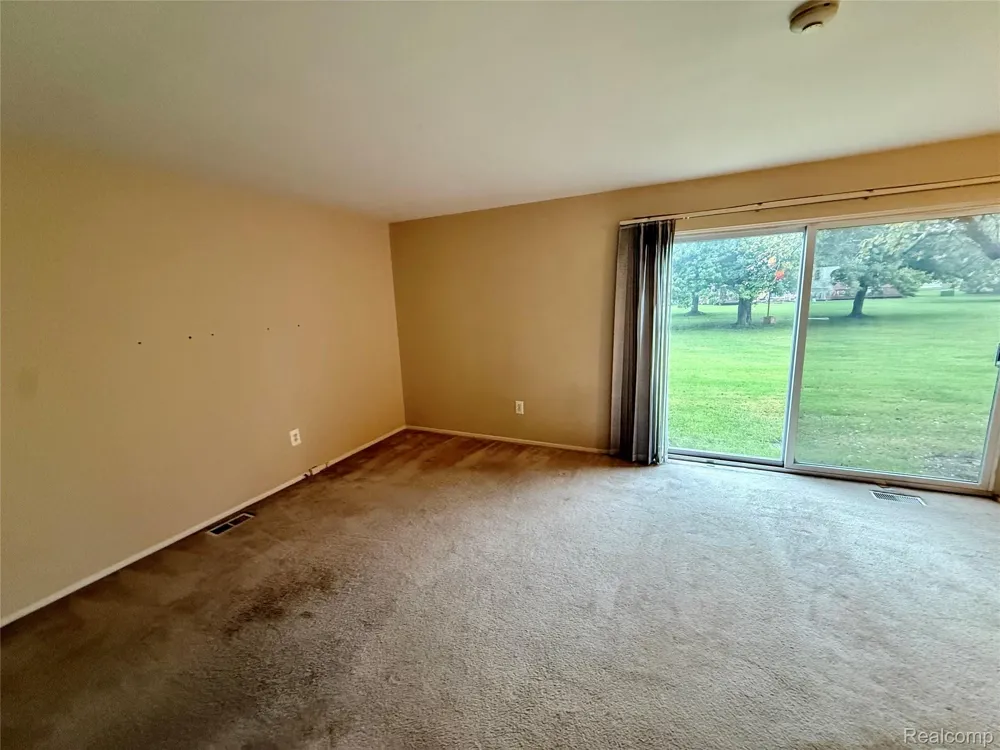 1920 Jan Court #29 Canton Charter Township, MI 48187