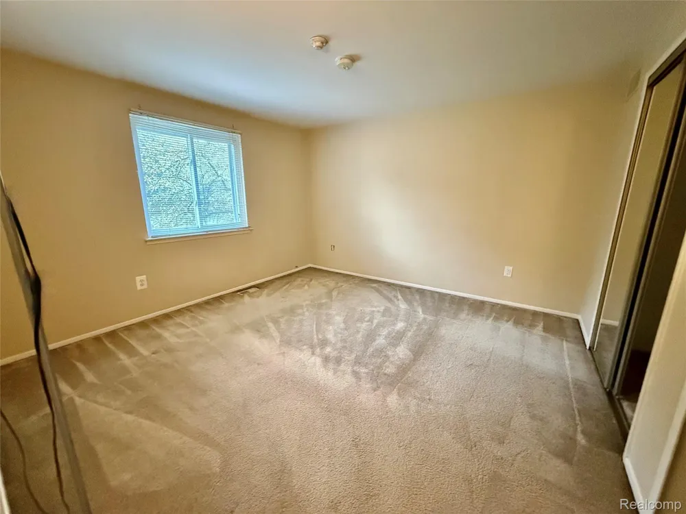 1920 Jan Court #29 Canton Charter Township, MI 48187