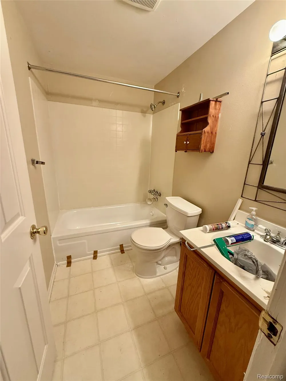 1920 Jan Court #29 Canton Charter Township, MI 48187
