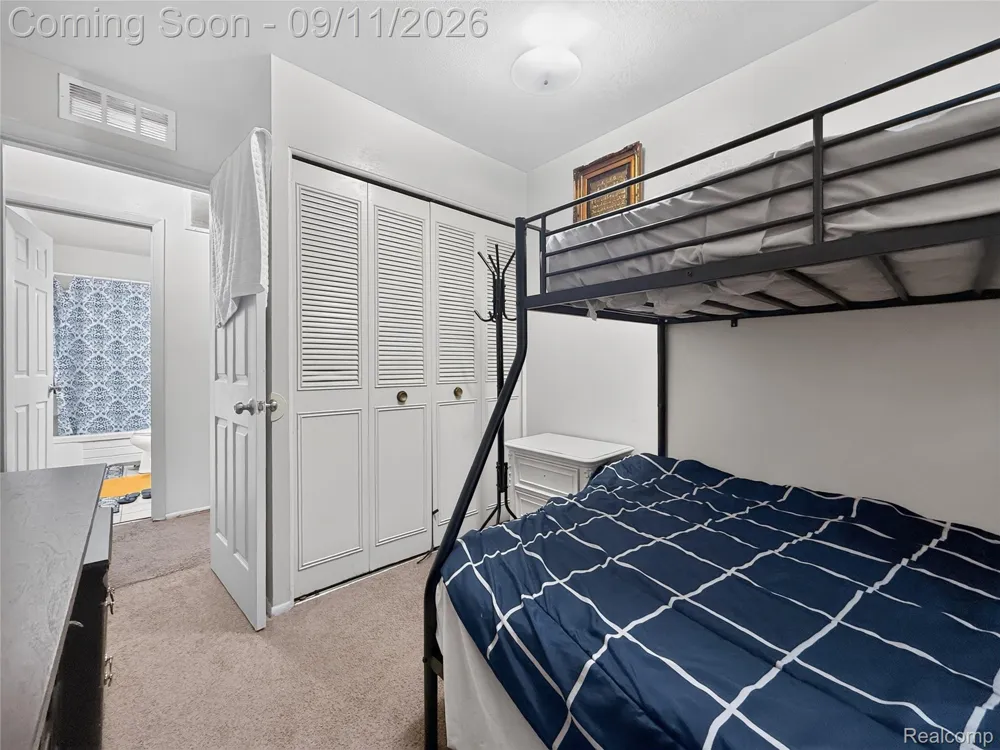5418 Harding Street Dearborn Heights City, MI 48125