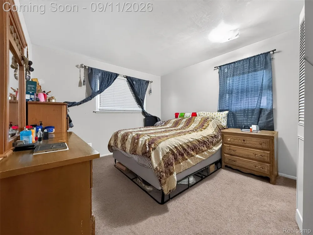 5418 Harding Street Dearborn Heights City, MI 48125